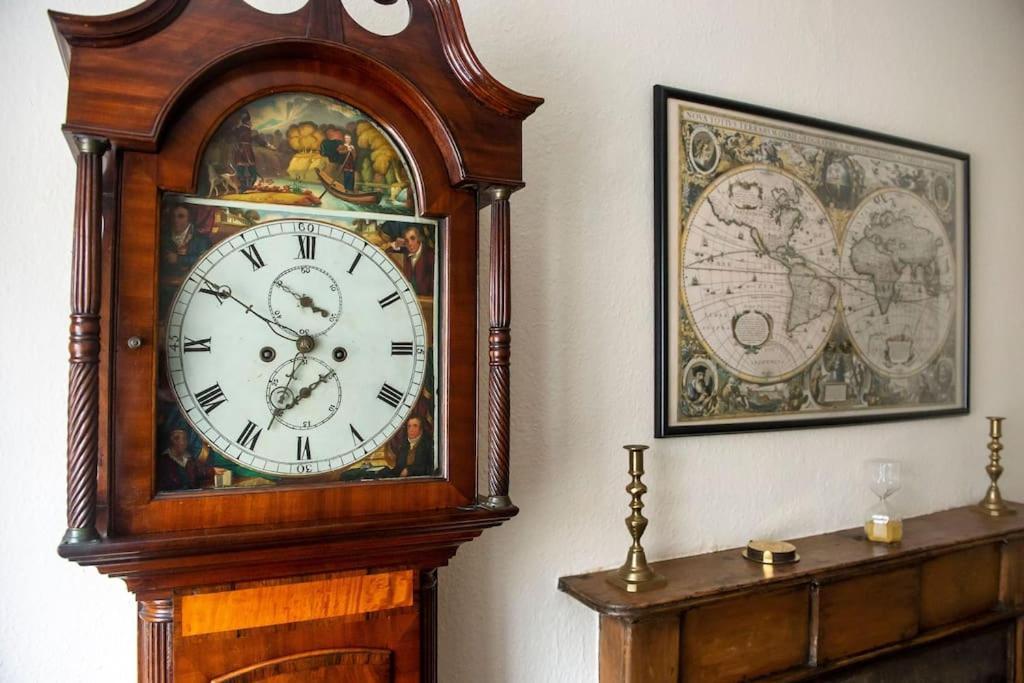 エディンバラCharm & Character On Historic Rose Streetアパートメント エクステリア 写真